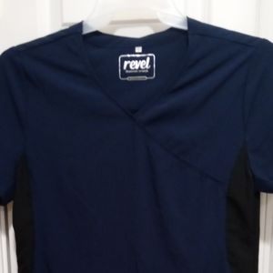 Reveal Scrub Top